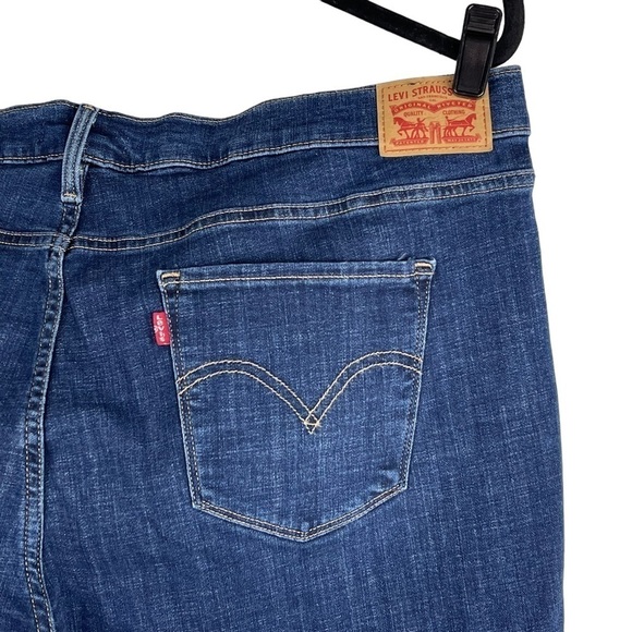 LEVI'S FRAYED RAW HEM DARK WASH BLUE CROPPED STRETCH BOHO JEANS - Picture 11 of 13